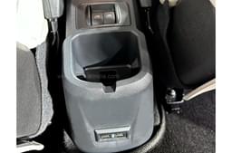 Citroen Aircross Charging Ports